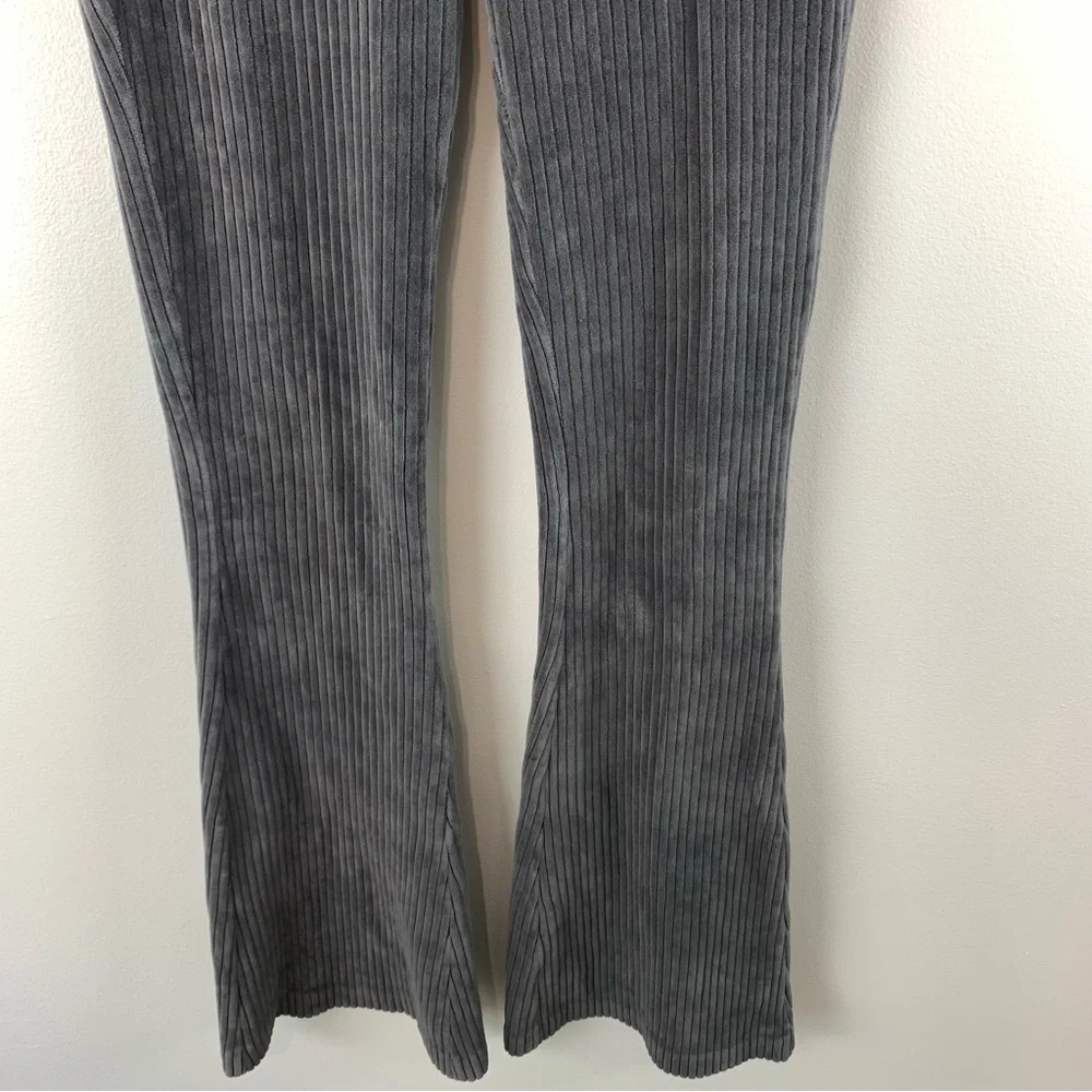 Aerie Gray Groove-on Ribbed Velour High Waisted Flare Pull On Pants Size XS